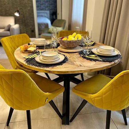 Luxury 2 Bedroom Top Central Apartment Sofia Esterno foto