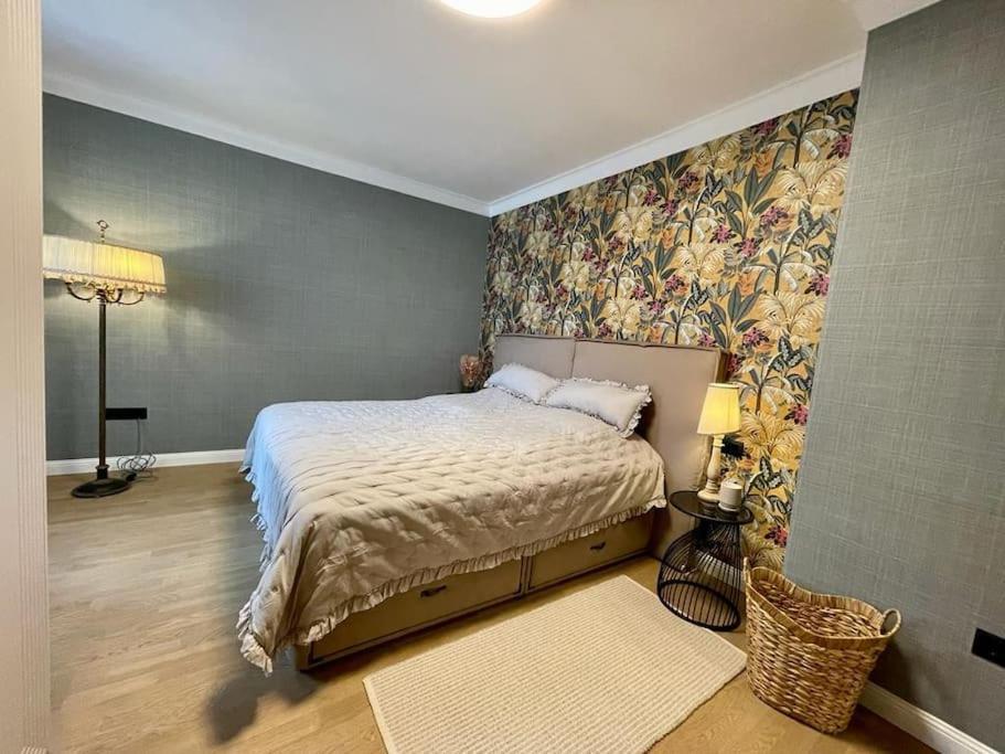 Luxury 2 Bedroom Top Central Apartment Sofia Esterno foto