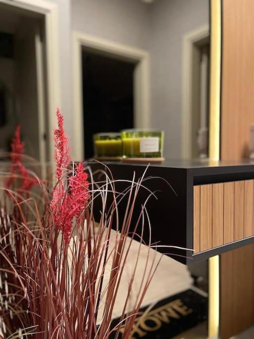 Luxury 2 Bedroom Top Central Apartment Sofia Esterno foto